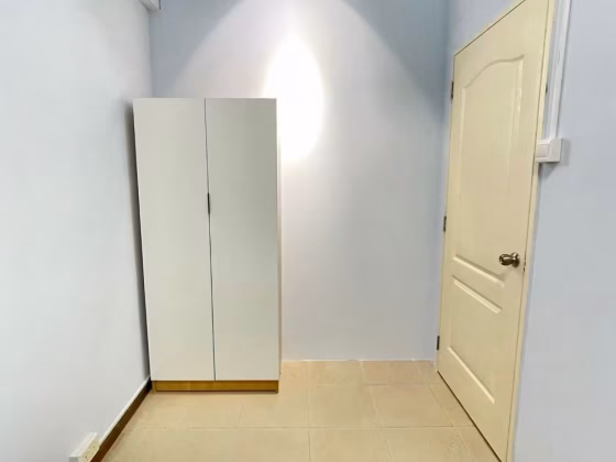 单间出租 • 芽笼 •  Lorong 8 Geylang • S$900 • 住宅公寓 • 普通房 照片