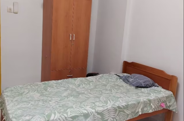 单间出租 • 加冷 • 68 Geylang Bahru • S$1100 • 3房(2臥室) • 普通房
