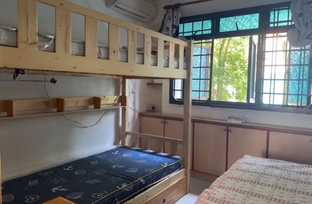 单间出租 • 三巴旺 • 407 Sembawang Drive • S$500 • 3房(2臥室) • 床位出租