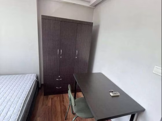 单间出租 • 榜鹅 • 120B Edgedale Plains • S$750 • 4房(3臥室) • 普通房 照片
