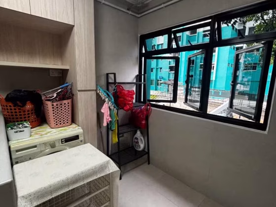 单间出租 • 兀兰 • 175 Woodlands Street 13 • S$900 • 5房(4臥室) • 普通房 照片