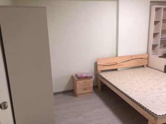 单间出租 • 淡滨尼 •  Tampines Street 71 • S$950 • 5房(4臥室) • 普通房 照片