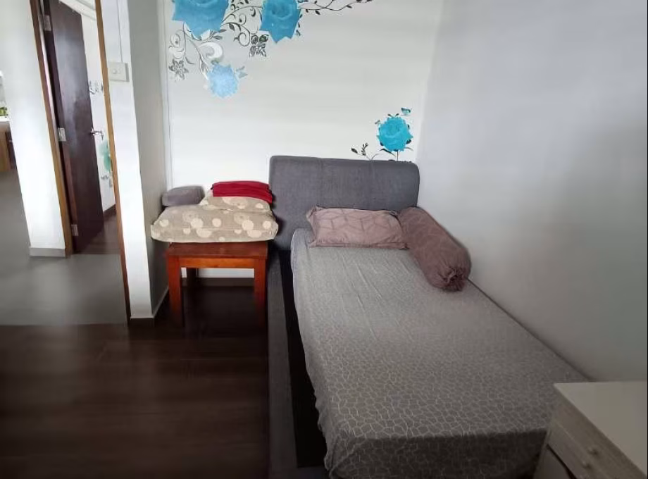 单间出租 • 马林百列 • 1 Marine Terrace • S$1100 • 3房(2臥室) • 普通房 照片