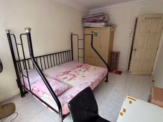 单间出租 • 裕廊西 • 925 Jurong West Street 92 • S$800 • 4房(3臥室) • 佣人房 照片
