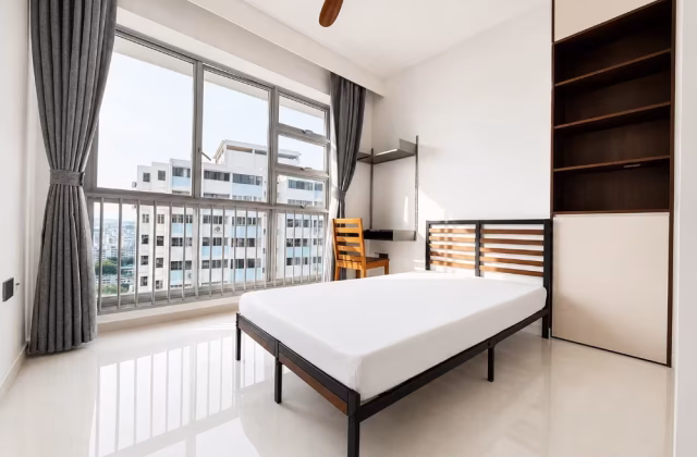 单间出租 • 金文泰 • 416 Clementi Avenue 1 • S$1500 • 5房(4臥室) • 普通房