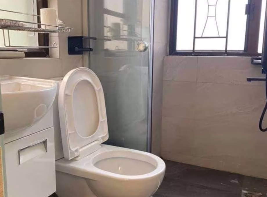 单间出租 • 诺维娜 •  Tan Tong Meng Tower • S$800 • 共管公寓 • 主人房 照片