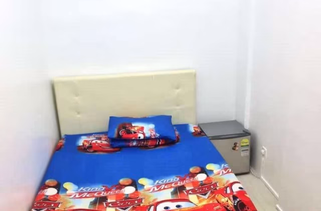 单间出租 • 欧南 •  People's Park Complex • S$999 • 住宅公寓 • 普通房