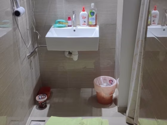 单间出租 • 芽笼 •  City Plaza • S$1650 • 住宅公寓 • 主人房 照片