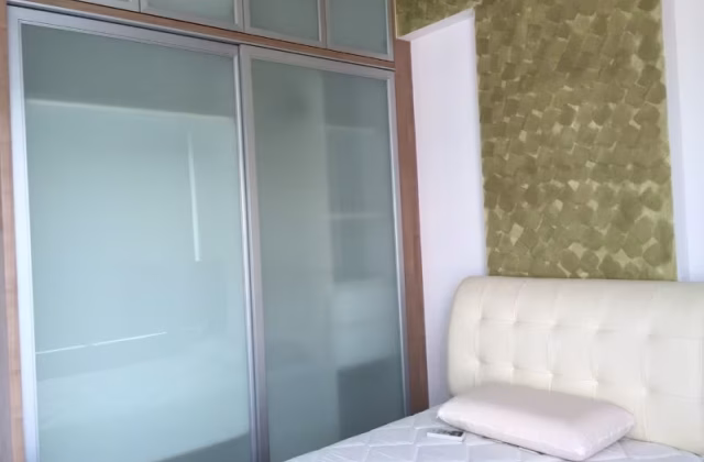 单间出租 • 芽笼 •  The Midas • S$1200 • 住宅公寓 • 普通房