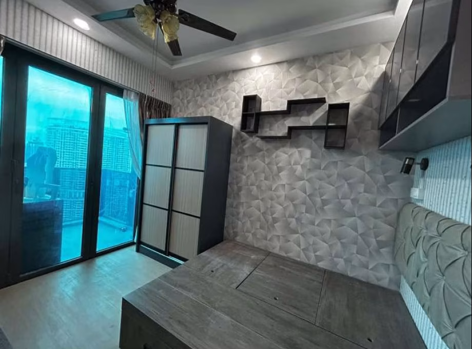整套出租 • 欧南 •  The Landmark • S$3300 • 共管公寓 • 350ft² / 32m² 照片