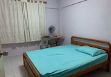 单间出租 • 实龙岗 • 330 Serangoon Avenue 3 • S$1000 • 4房(3臥室) • 普通房