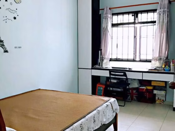单间出租 • 裕廊西 • 667D Jurong West Street 65 • S$1200 • 4房(3臥室) • 普通房 照片