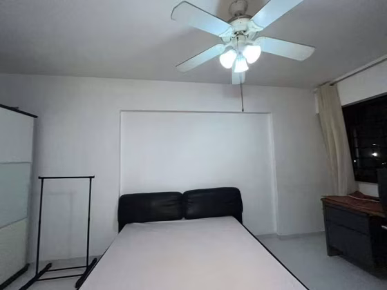 单间出租 • 红山 • 17 Cantonment Close • S$1300 • 5房(4臥室) • 普通房 照片