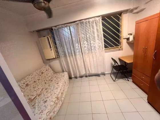 单间出租 • 义顺 • 435 Yishun Avenue 6 • S$450 • 4房(3臥室) • 普通房 照片