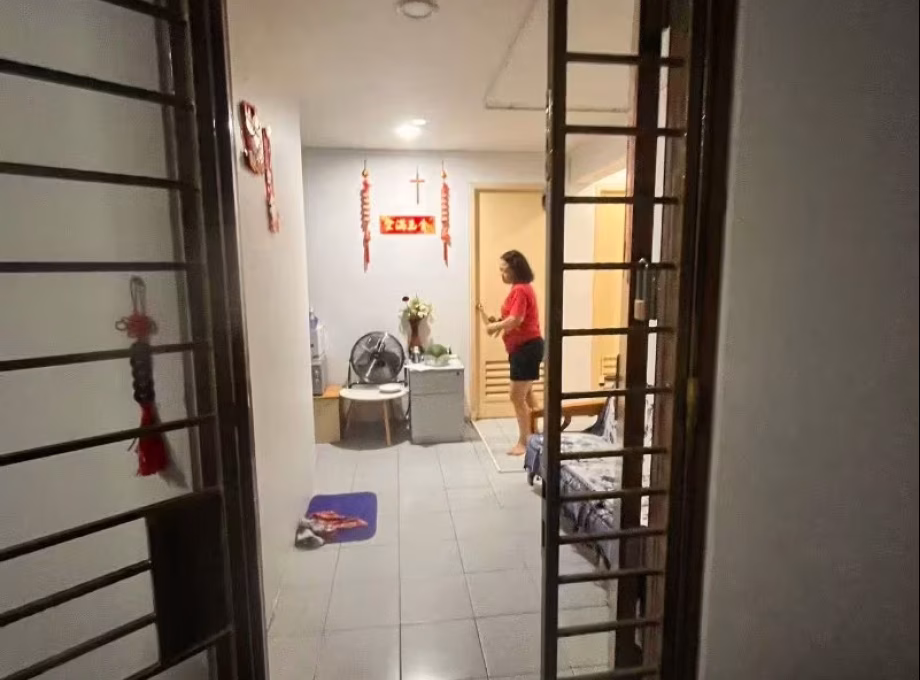 单间出租 • 义顺 • 435 Yishun Avenue 6 • S$450 • 4房(3臥室) • 普通房 照片