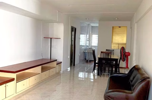 整套出租 • 红山 • 65 Telok Blangah Drive • S$3300 • 2房(1臥室) • 887ft² / 82m²