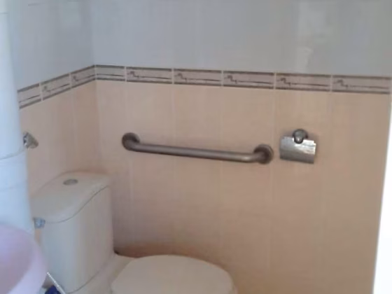 整套出租 • 红山 • 65 Telok Blangah Drive • S$3300 • 2房(1臥室) • 887ft² / 82m² 照片