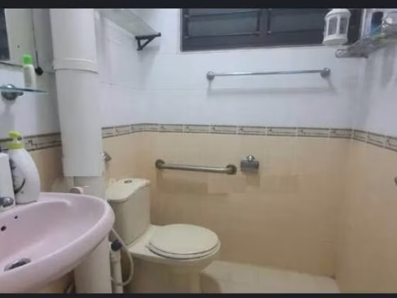 整套出租 • 红山 • 65 Telok Blangah Drive • S$3300 • 2房(1臥室) • 887ft² / 82m² 照片