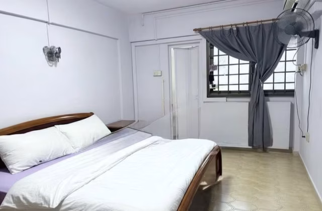 单间出租 • 裕廊西 • 449 Jurong West Street 42 • S$1450 • 4房(3臥室) • 主人房