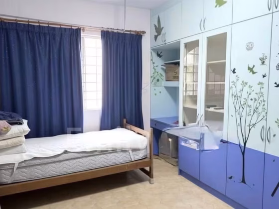 单间出租 • 裕廊西 • 449 Jurong West Street 42 • S$1450 • 4房(3臥室) • 主人房 照片