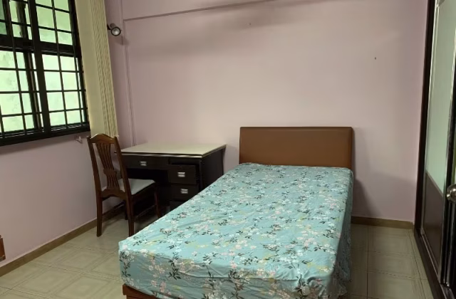 单间出租 • 碧山 • 115 Bishan Street 12 • S$1050 • 4房(3臥室) • 普通房