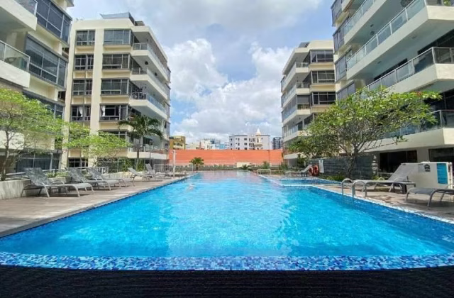 单间出租 • 芽笼 •  Atrium Residences • S$1250 • 住宅公寓 • 普通房