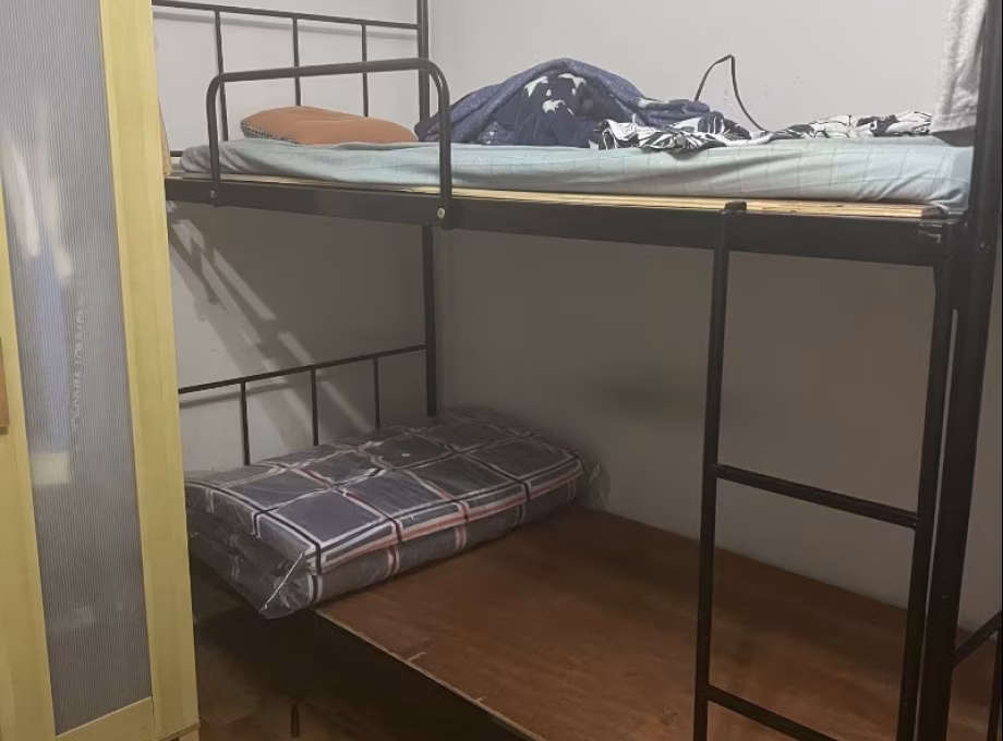 单间出租 • 勿洛 • 2 Bedok South Avenue 1 • S$450 • 3房(2臥室) • 床位出租 照片