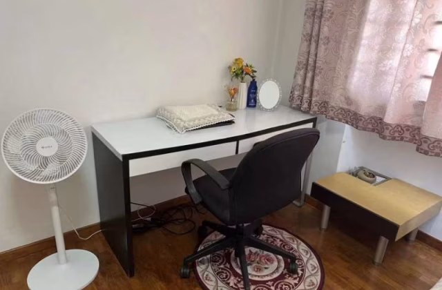 单间出租 • 盛港 • 258A Compassvale Road • S$1000 • 4房(3臥室) • 普通房