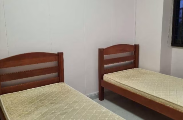 单间出租 • 三巴旺 • 313 Sembawang Drive • S$500 • 4房(3臥室) • 床位出租