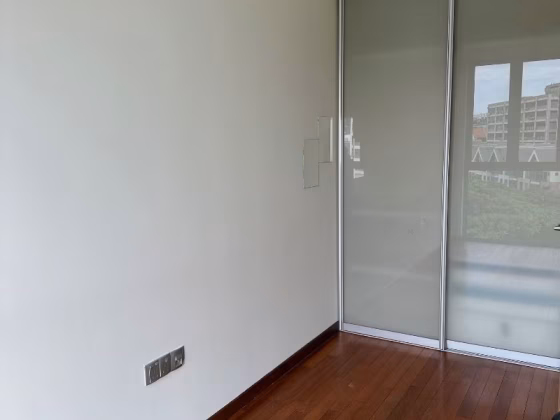 单间出租 • 实龙岗 •  The Vue • S$1000 • 住宅公寓 • 普通房 照片