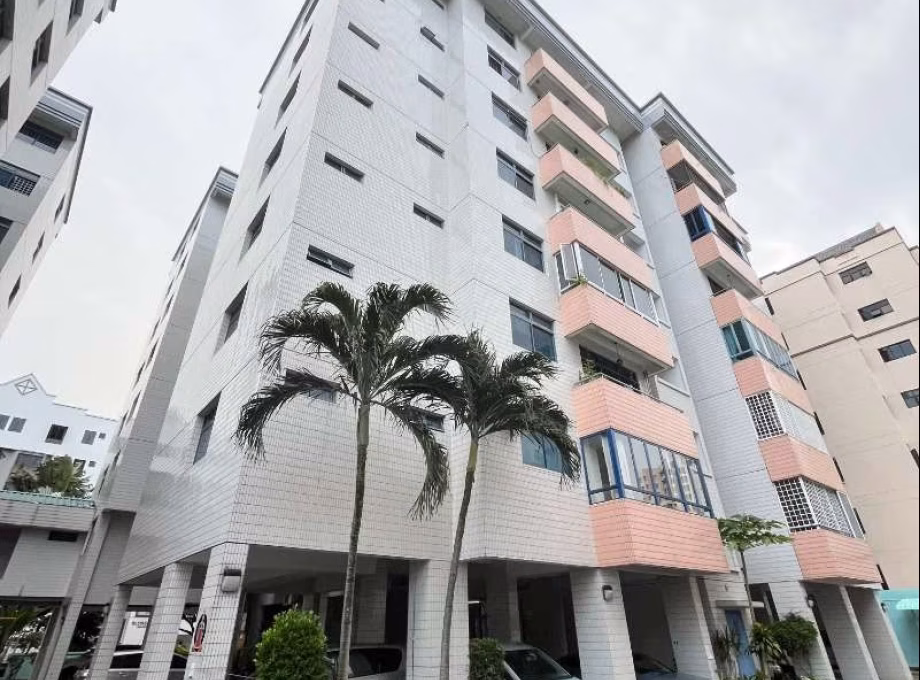 单间出租 • 芽笼 •  Palm Lodge • S$1850 • 住宅公寓 • 主人房 照片