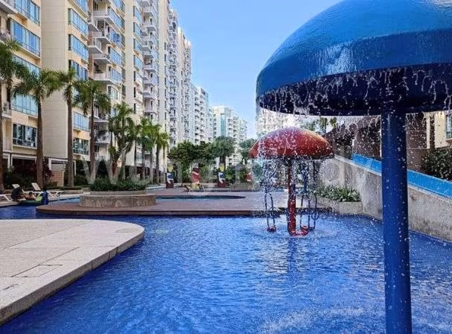 单间出租 • 后港 •  Kovan Melody • S$1250 • 住宅公寓 • 普通房 照片