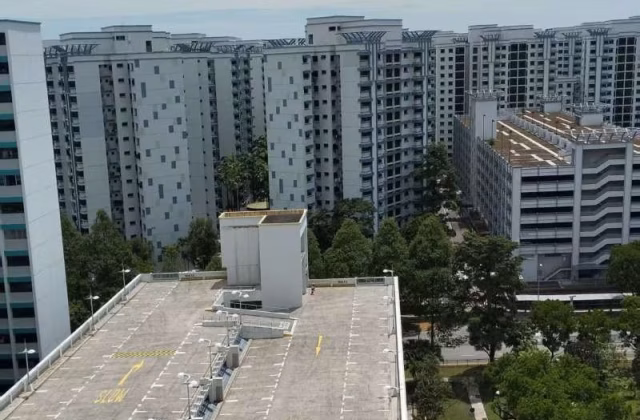 单间出租 • 裕廊西 • 619 Jurong West Street 65 • S$1300 • 4房(3臥室) • 主人房