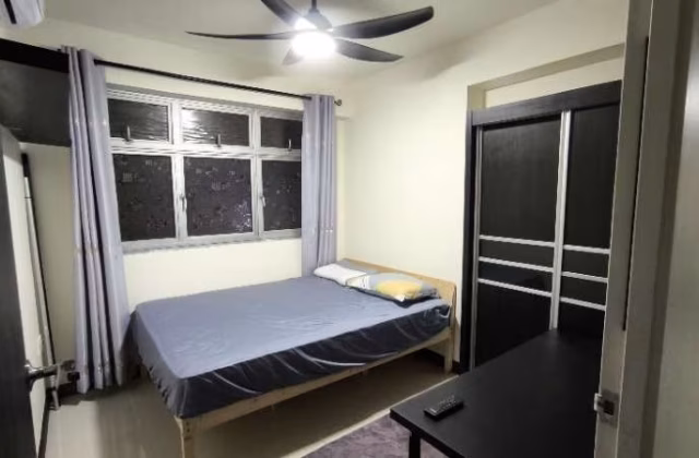 单间出租 • 义顺 • 671B Yishun Avenue 4 • S$850 • 3房(2臥室) • 普通房