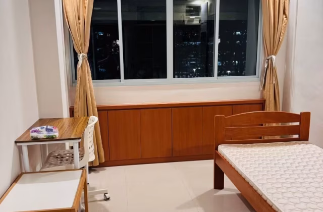 单间出租 • 兀兰 • 613 Woodlands Avenue 4 • S$800 • 3房(2臥室) • 普通房