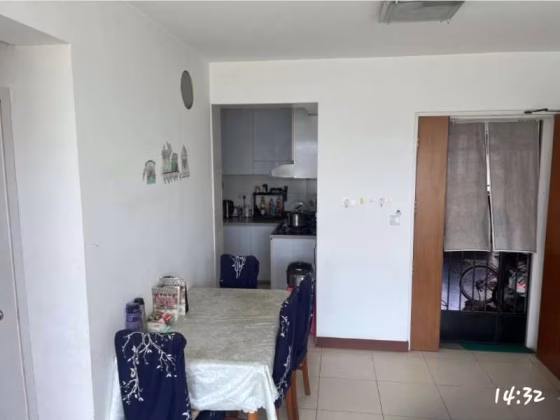 整套出租 • 金文泰 • 423 Clementi Avenue 1 • S$3200 • 3房(2臥室) •  照片