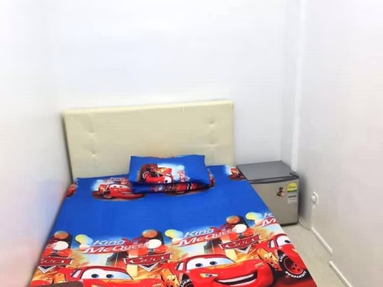 单间出租 • 欧南 •  People's Park Complex • S$950 • 住宅公寓 • 普通房 照片