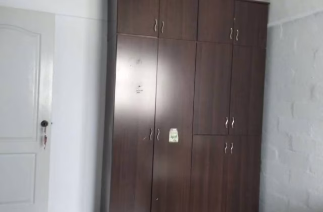 单间出租 • 勿洛 • 18 Bedok South Road • S$800 • 3房(2臥室) • 普通房