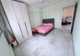 单间出租 • 裕廊东 • 220 Jurong East Street 21 • S$1100 • 5房(4臥室) • 普通房