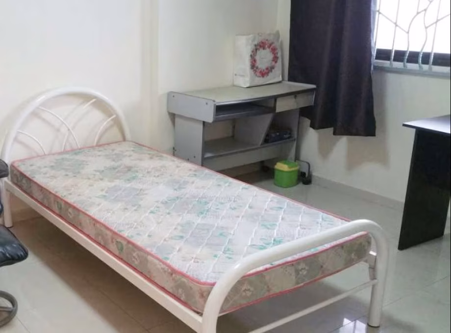 单间出租 • 宏茂桥 • 540 Ang Mo Kio Avenue 10 • S$800 • 3房(2臥室) • 普通房 照片