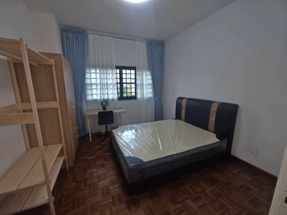单间出租 • 诺维娜 •  Shan Gate Apartments • S$1300 • 住宅公寓 • 普通房 照片