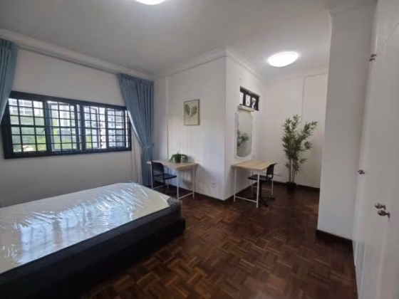 单间出租 • 诺维娜 •  Shan Gate Apartments • S$1300 • 住宅公寓 • 普通房 照片