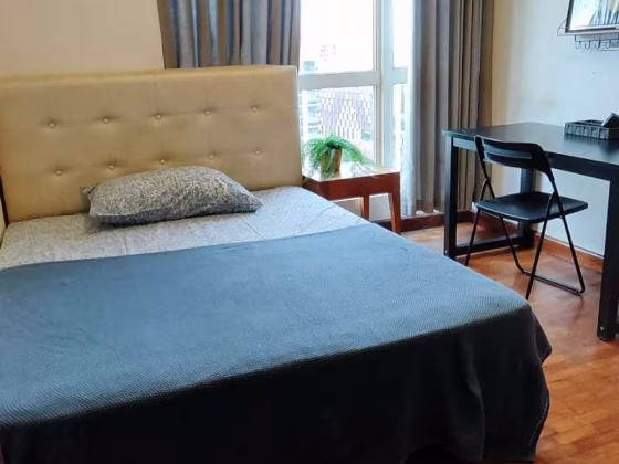 单间出租 • 梧槽 •  Burlington Square • S$1300 • 住宅公寓 • 普通房 照片