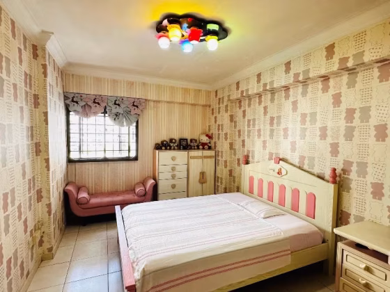 房屋出售 • 兀兰 • 536 Woodlands Drive 14 • S$729000 • 3房(2臥室) • 1346ft² / 125m² 照片