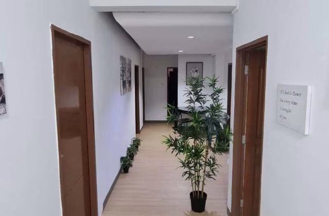 单间出租 • 纽顿 •  Elizabeth Tower • S$2300 • 住宅公寓 • 主人房
