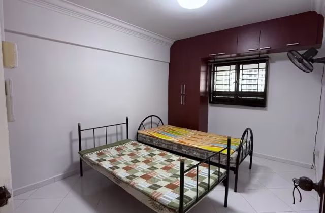 单间出租 • 宏茂桥 • 319 Ang Mo Kio Avenue 1 • S$1250 • 3房(2臥室) • 普通房
