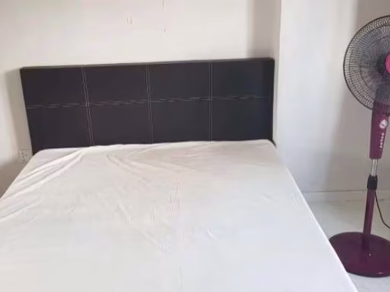 单间出租 • 兀兰 • 681B Woodlands Drive 62 • S$950 • 执行组屋 • 佣人房 照片