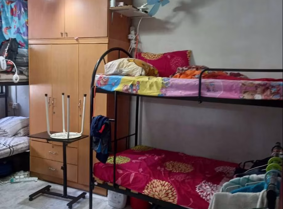 单间出租 • 勿洛 • 35 Bedok South Avenue 2 • S$500 • 3房(2臥室) • 床位出租 照片