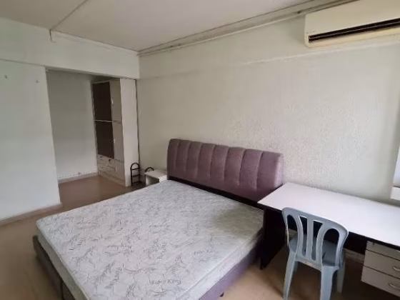 单间出租 • 淡滨尼 • 286 Tampines Street 22 • S$1500 • 4房(3臥室) • 主人房 照片