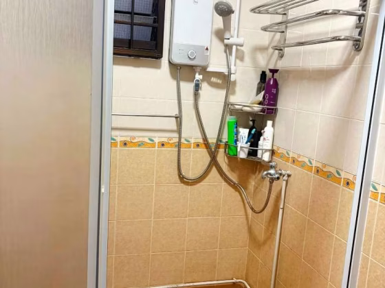 单间出租 • 盛港 • 262C Compassvale Street • S$800 • 3房(2臥室) • 普通房 照片